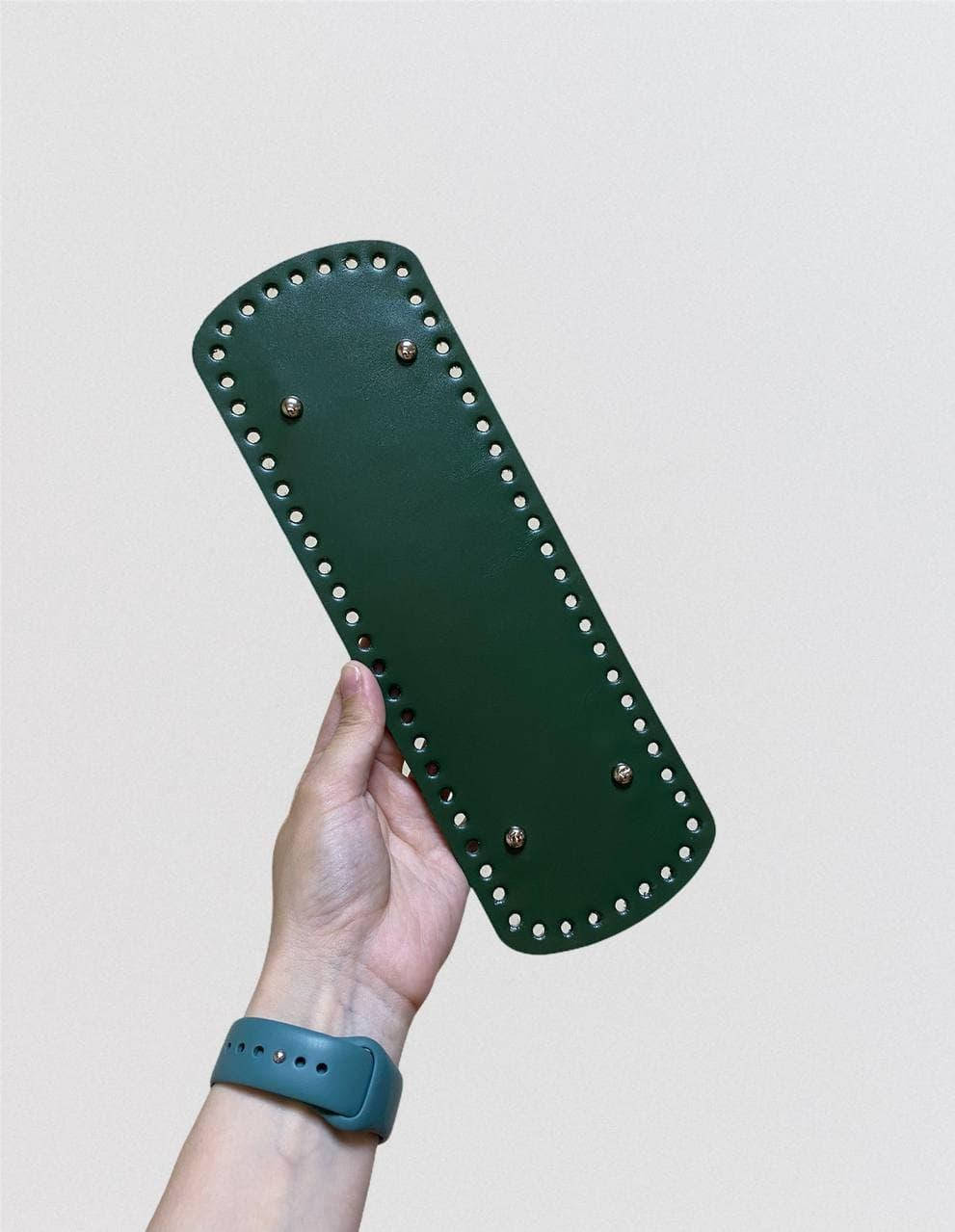 

Дно для сумки Шоппер 30х10см, с ножками, закругленные стороны (цвет любой из палитры)