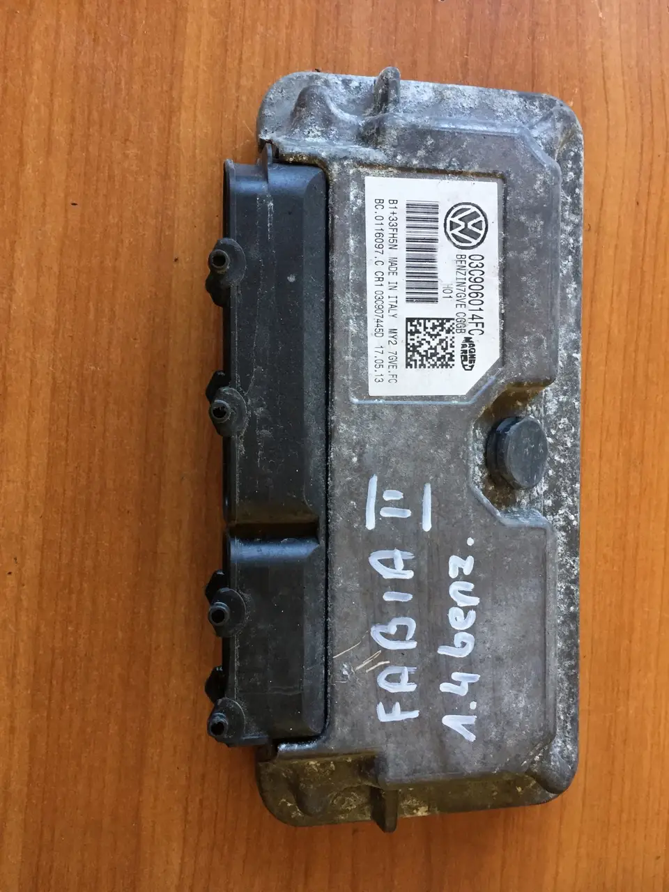 

Блок управления двигателем ЕБУ FABIA II 03C906014FC под заказ 2-4 дн