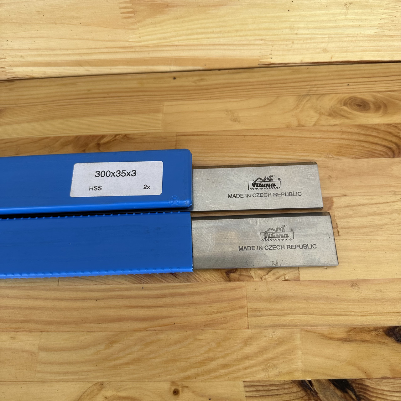 Ніж строгий Pilana 640x30x3 — HSS — 6% W