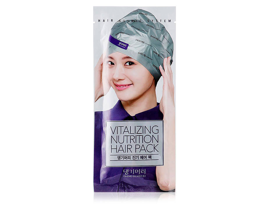 

Восстанавливающая маска-шапка для волос Daeng Gi Meo Ri Vitalizing Nutrition Hair Pack, 35мл (8807779097178)