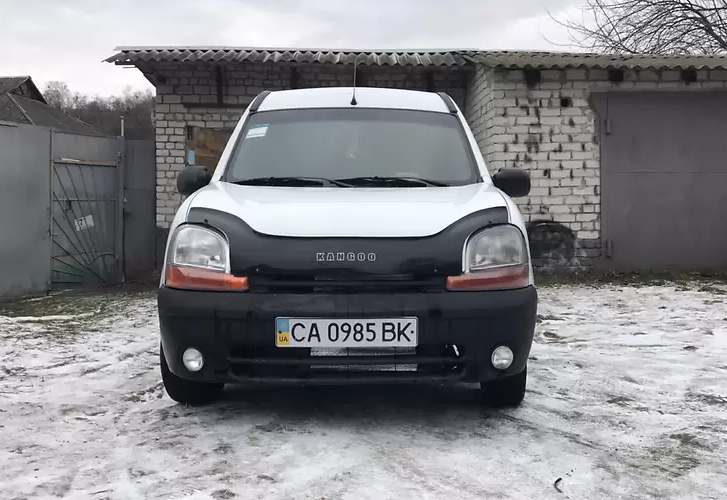 

Дефлектор капота (мухобойка) Renault Kangoo 1997-2003, на кріпленнях