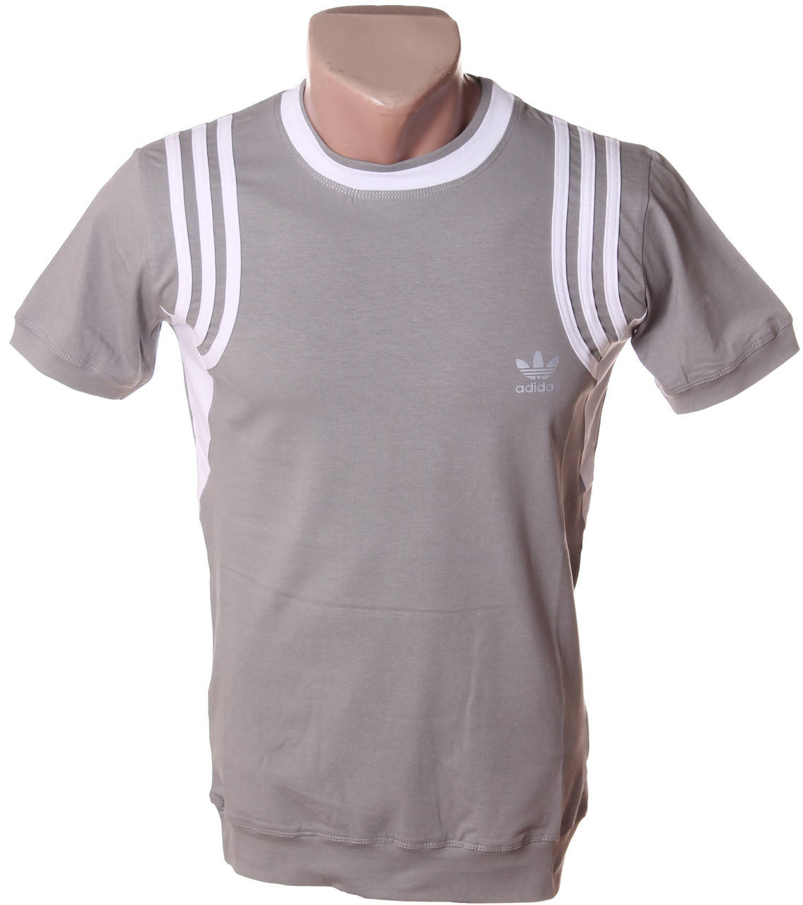 

Спортивная футболка Adidas