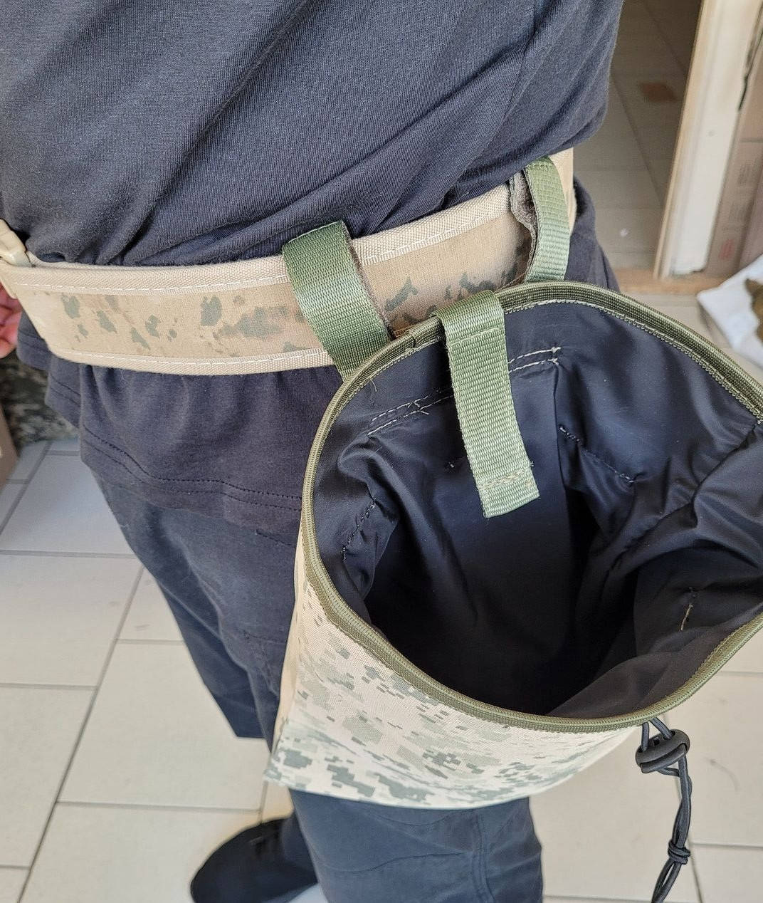 

Сумка сброса магазинов АК Пиксель