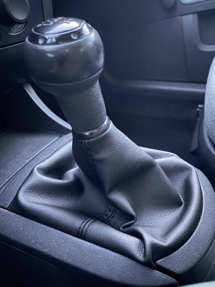 

Чехол КПП для Seat Cordoba Ibiza Сеат Кордоба Ибица
