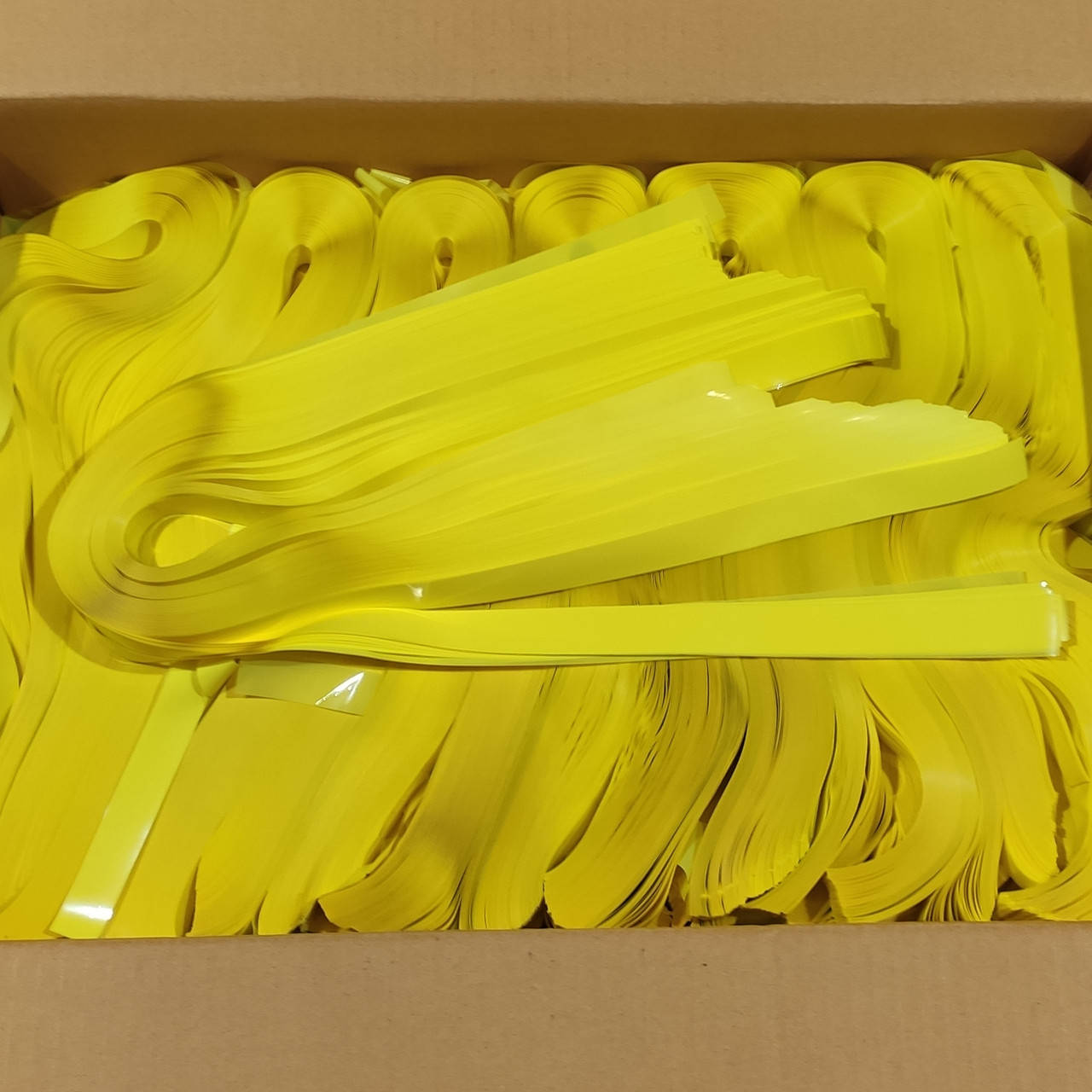 

Бумага (лента) для бумажного шоу жёлтая премиум многоразового использования