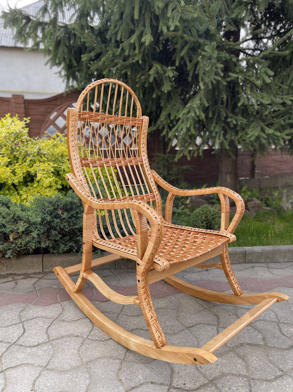 

Кресло качалка (разборная)