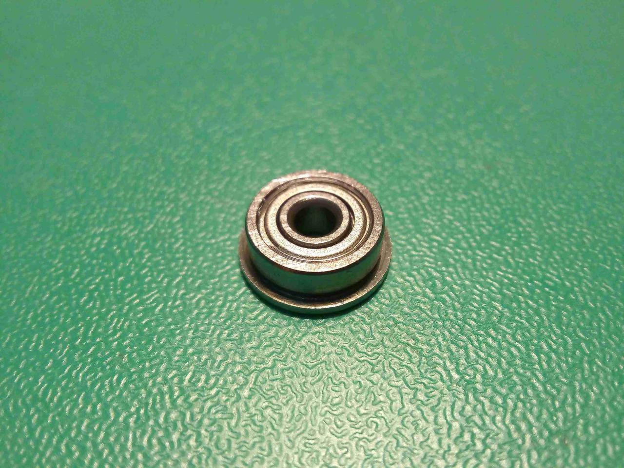 

Подшипник радиальный с фланцем F623ZZ для 3D-принтера