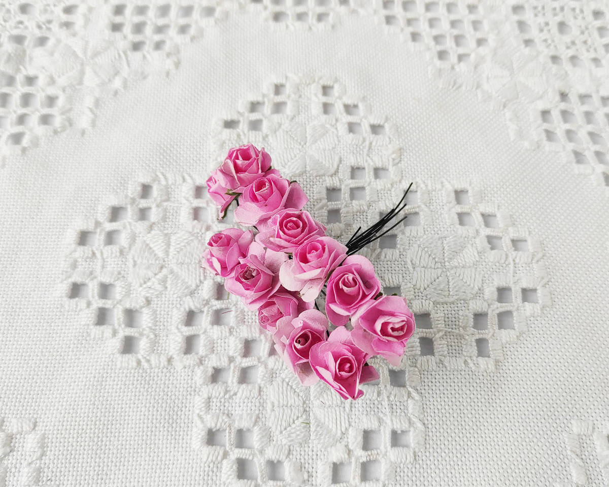 

Мини розочки бумажные розовые Ø 15 мм. 12 шт, Розовый