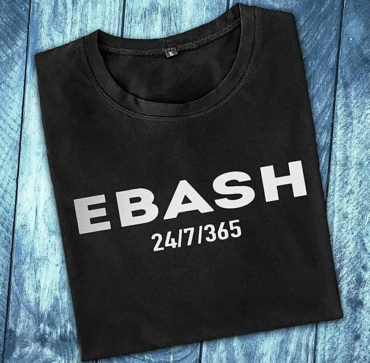 

Мужская\Женская футболка с надписью EBASH 24\7\365, Черный