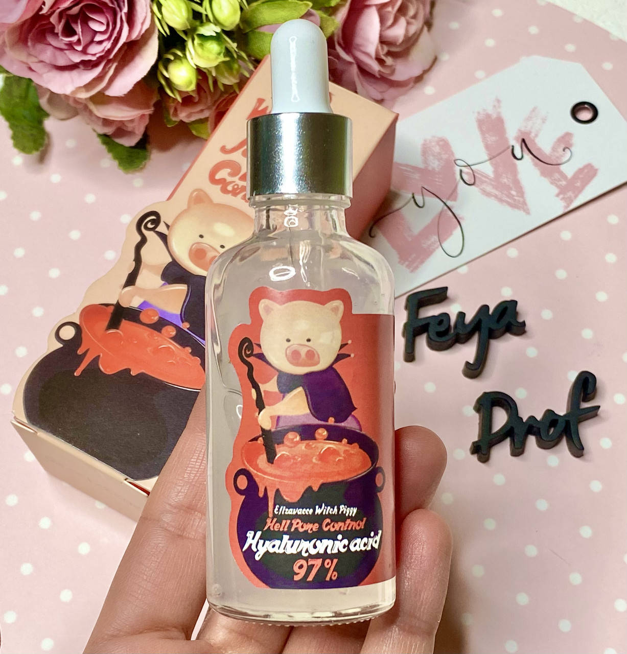 

Сыворотка с гиалуроновой кислотой Eflzavacce Elizavecca Witch Piggy Hell-Pore Control Hyaluronic Acid 97%