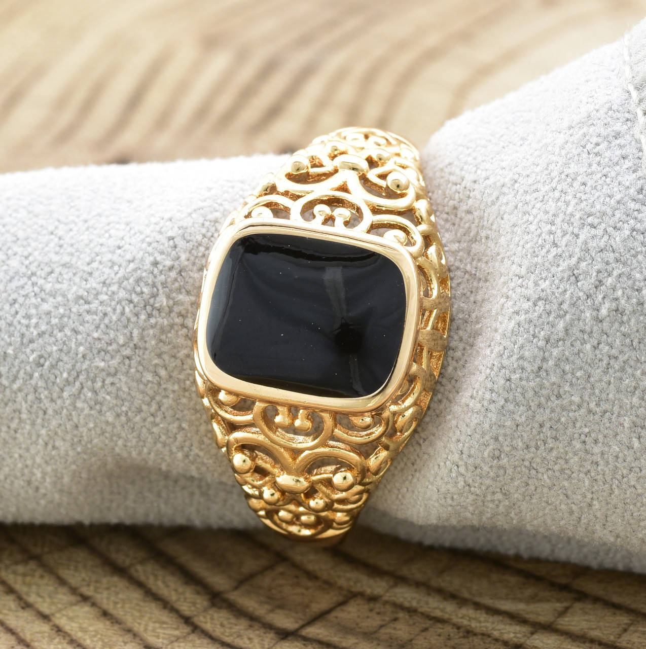 

Печатка Xuping Черный Оникс 13709 ширина 14 мм черная эмаль позолота 18К размер 21