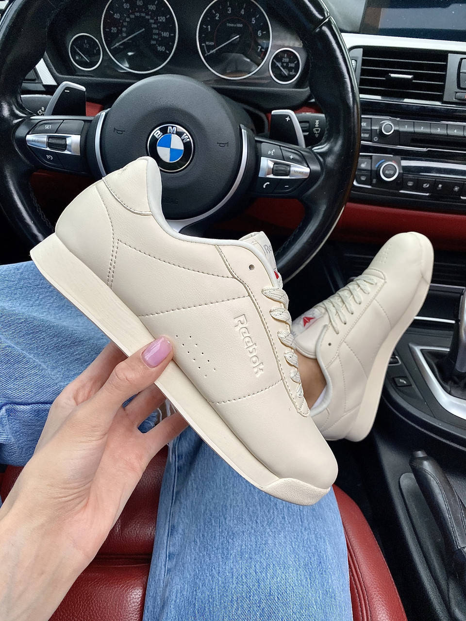 

Женские кожаные кроссовки Reebok Classic молочные, Рибок Классик, код FL-3181 39, Молочный