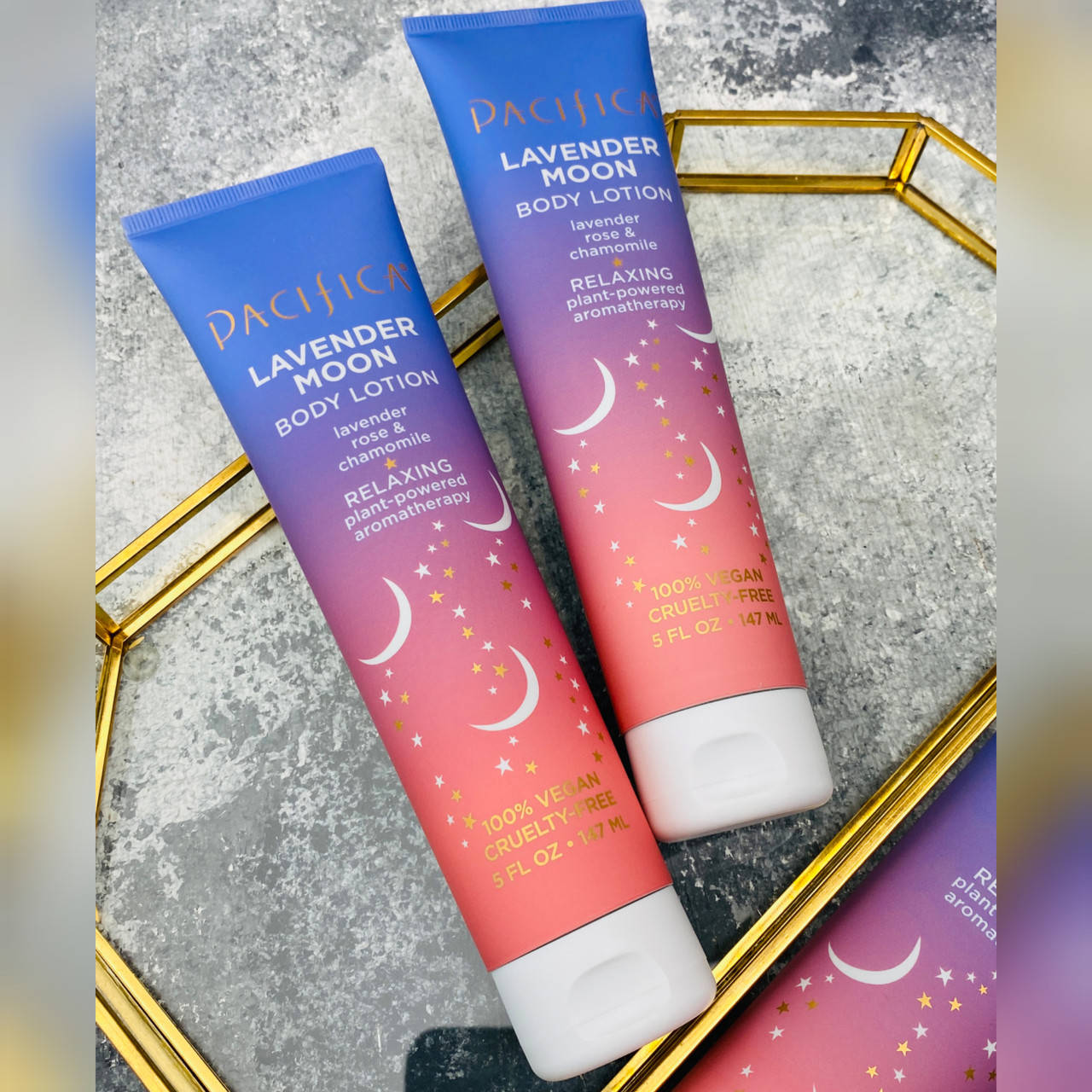 

Увлажняющий лосьон для тела Pacifica Lavender Moon 147 ml