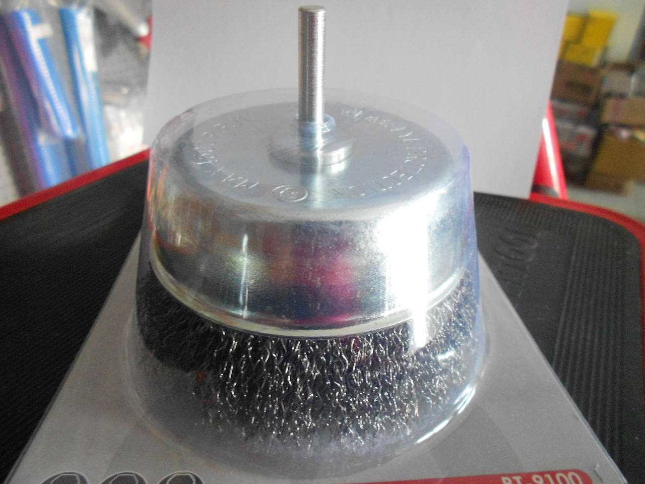 

Щетка по металлу чашечная из рифленой проволоки D 100 мм на дрель