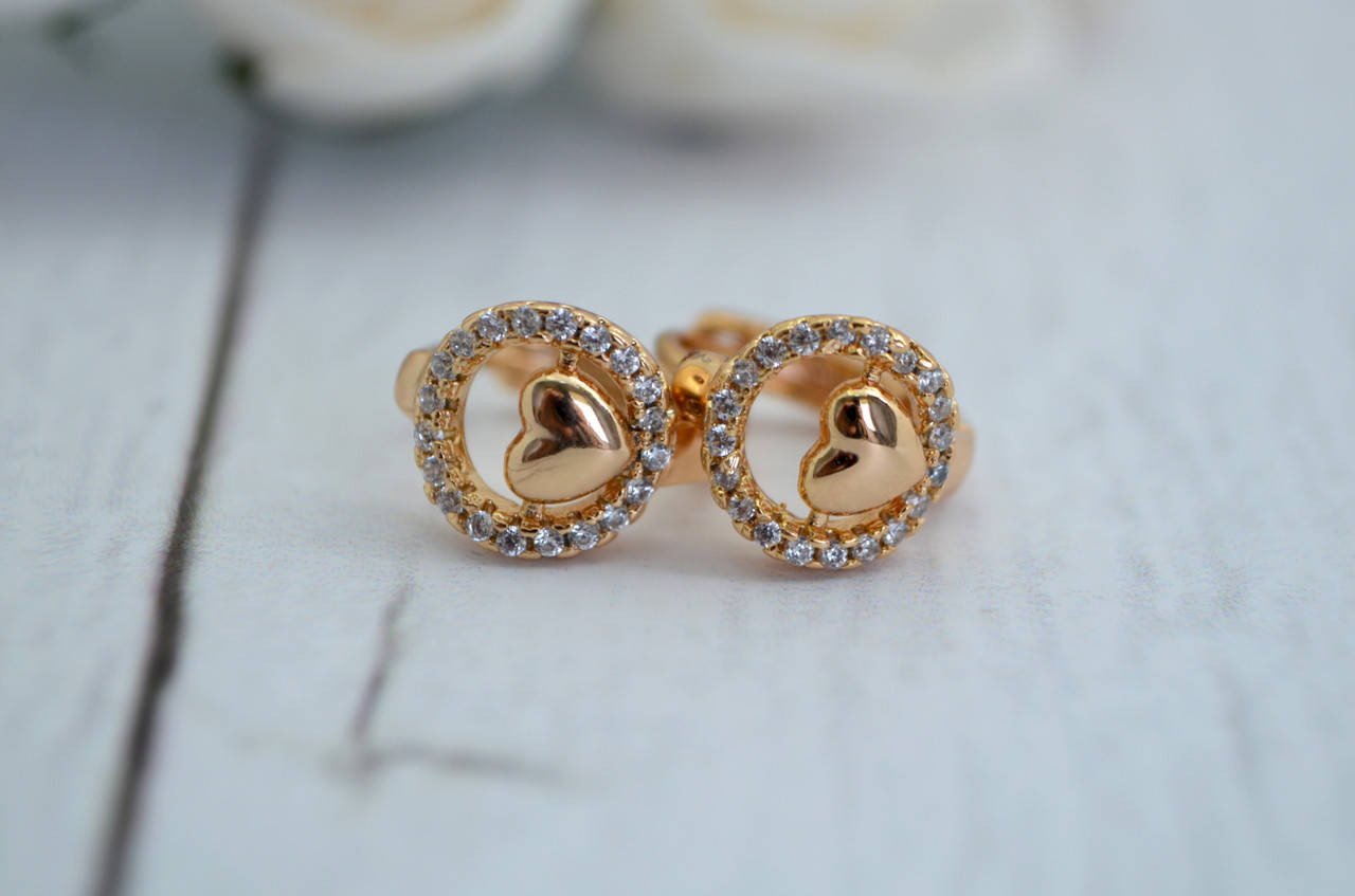 

Серьги детские медицинские.