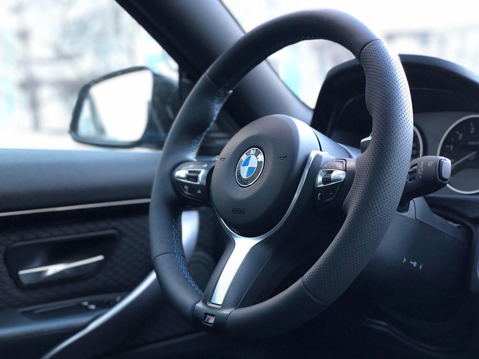 

Руль BMW F30 БМВ Ф30 с круиз контролем подогревом и лепестками переключения передач
