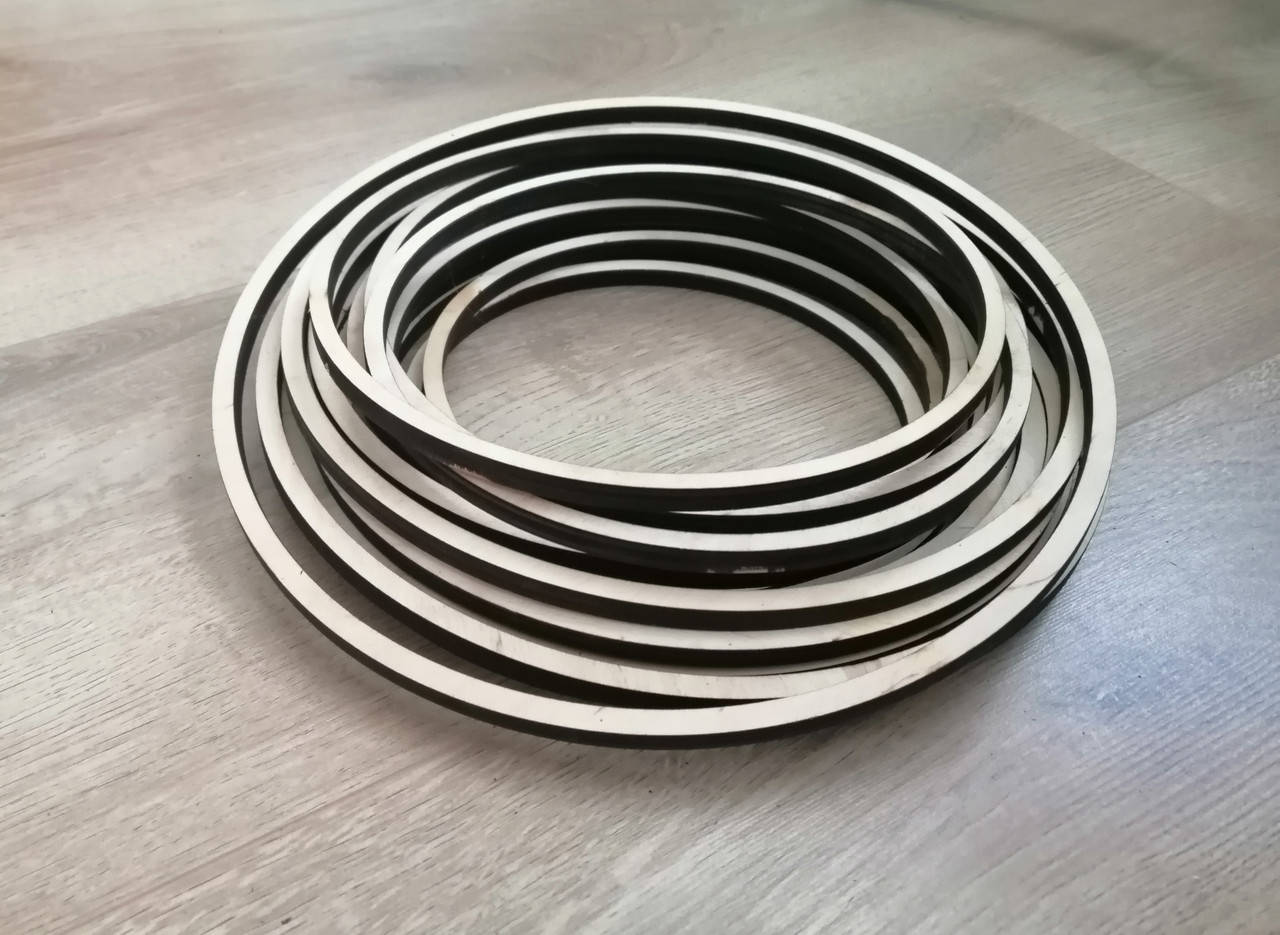 

Деревянная заготовка из фанеры, основа - кольцо для ловца снов, мобиля, макраме. Диаметр 30 см, толщина 8 мм