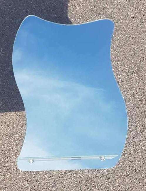 

Зеркало волнистое с полочкой для ванной комнаты 60х45 см