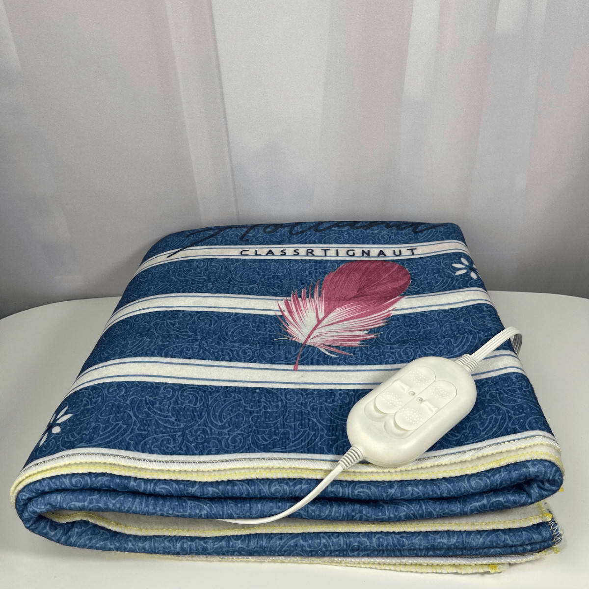 

Электропростынь двуспальная с двумя зонами LUX 155x170 с цветным рисунком Турция байка 54960