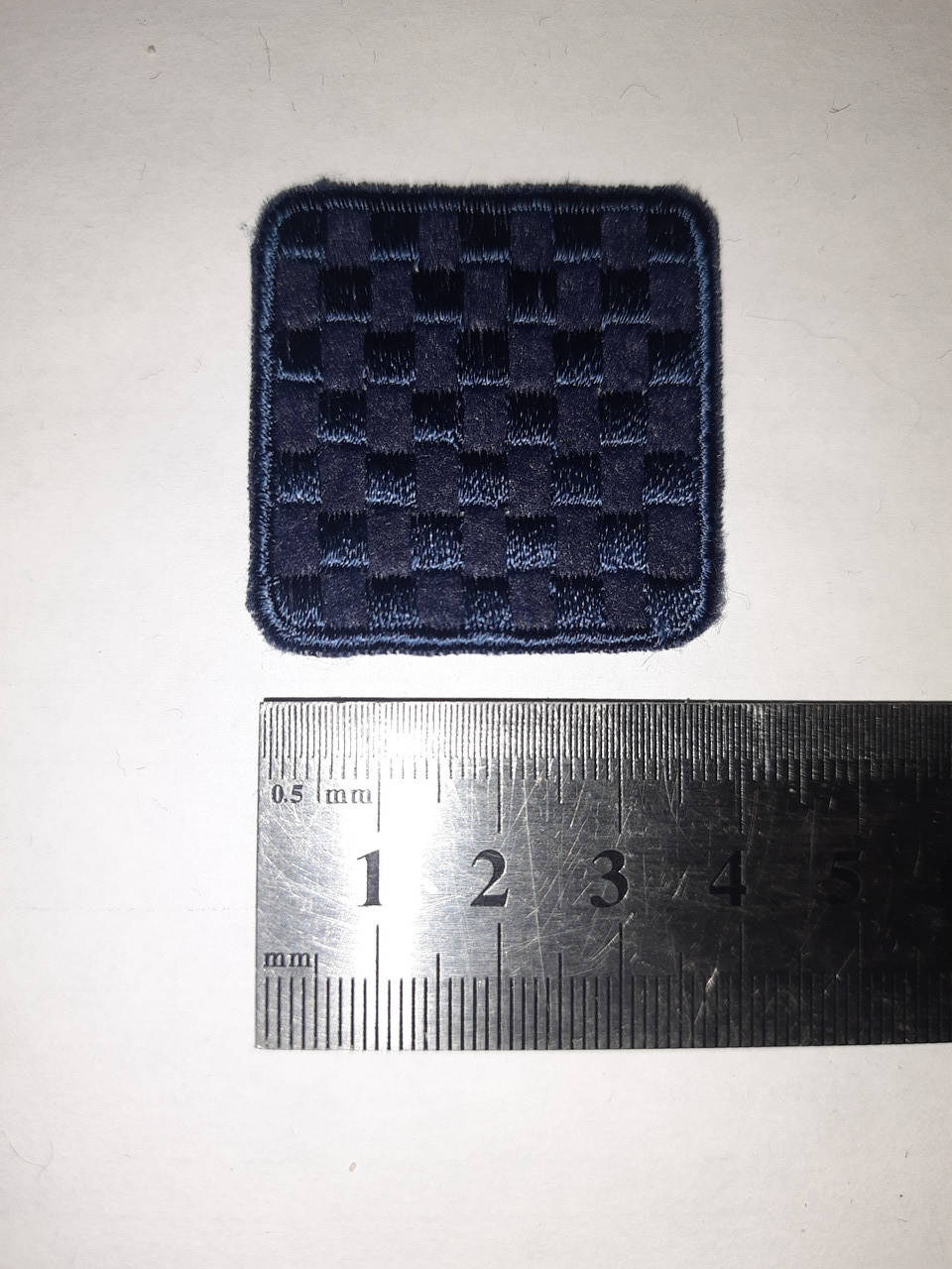 

Аппликация шахматка термоклеевая 10 шт., Синий