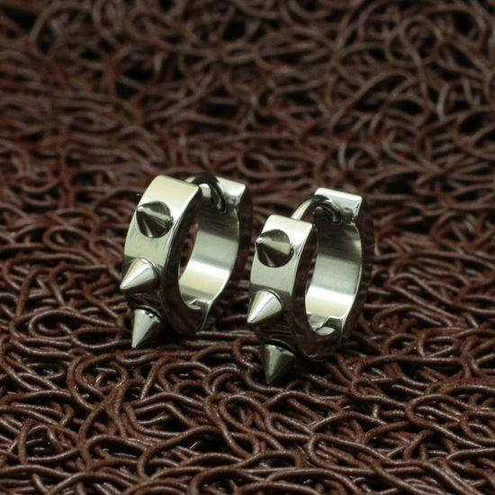 

Серьги кольца из нержавеющей медицинской стали с шипами "На пике"