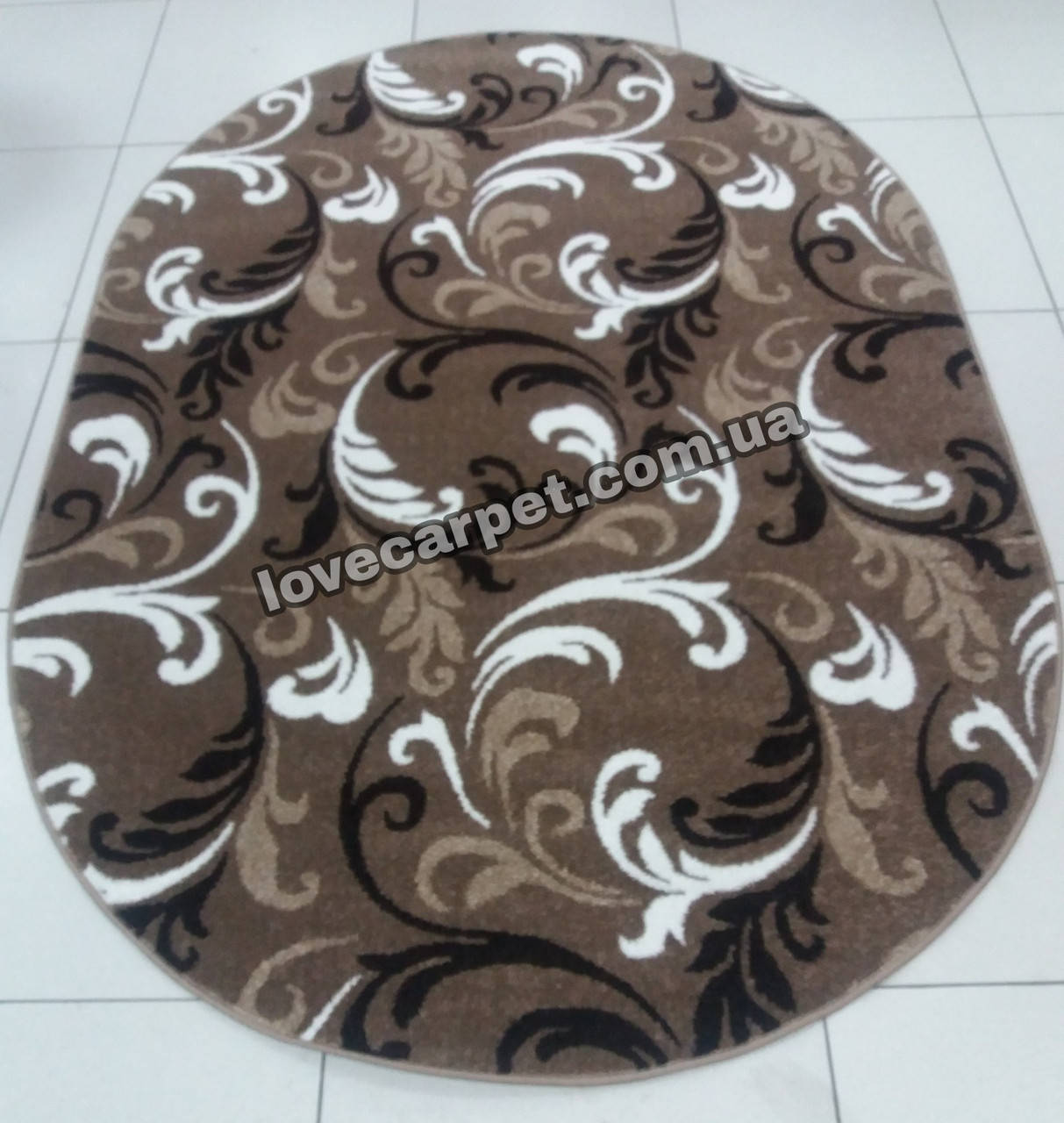 

Ковер овальной отличного качества!