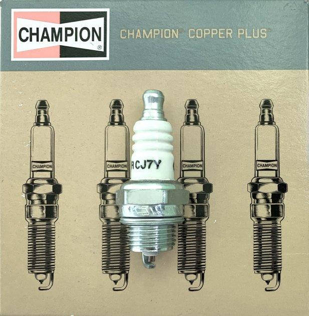 

Свічка запалювання CHAMPION RCJ7Y для двотактних двигунів