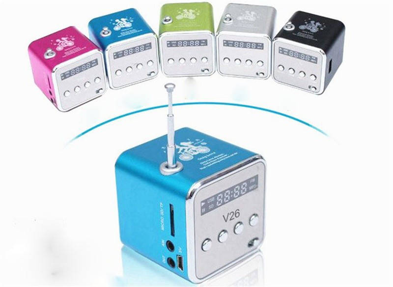 

Портативный MP3 Плеер с fm радио TDV26 №524
