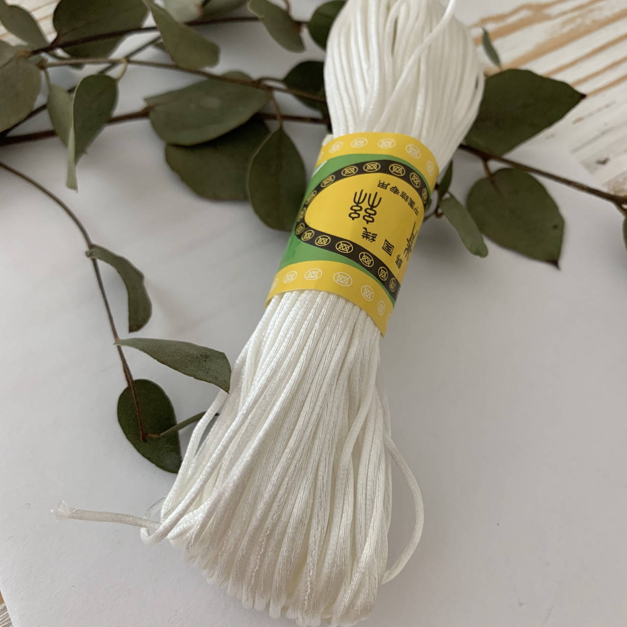 

Шнур атласный 1.5 мм, белый