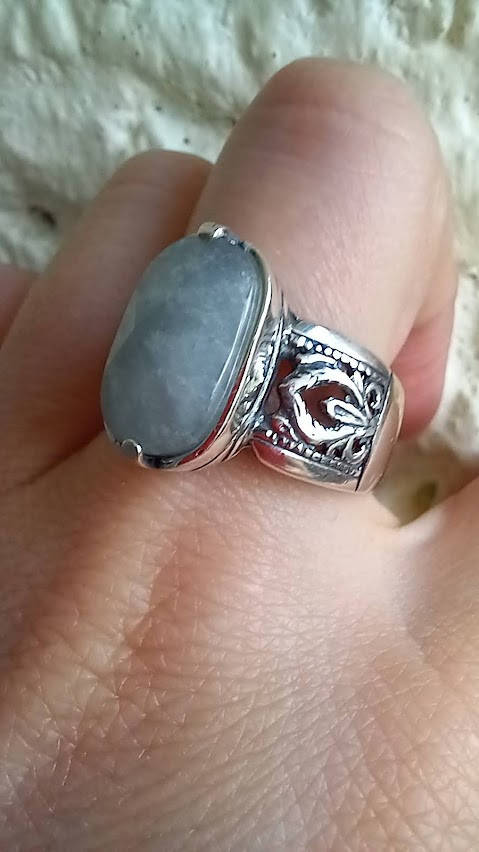 

Серебряное кольцо с аквамарином