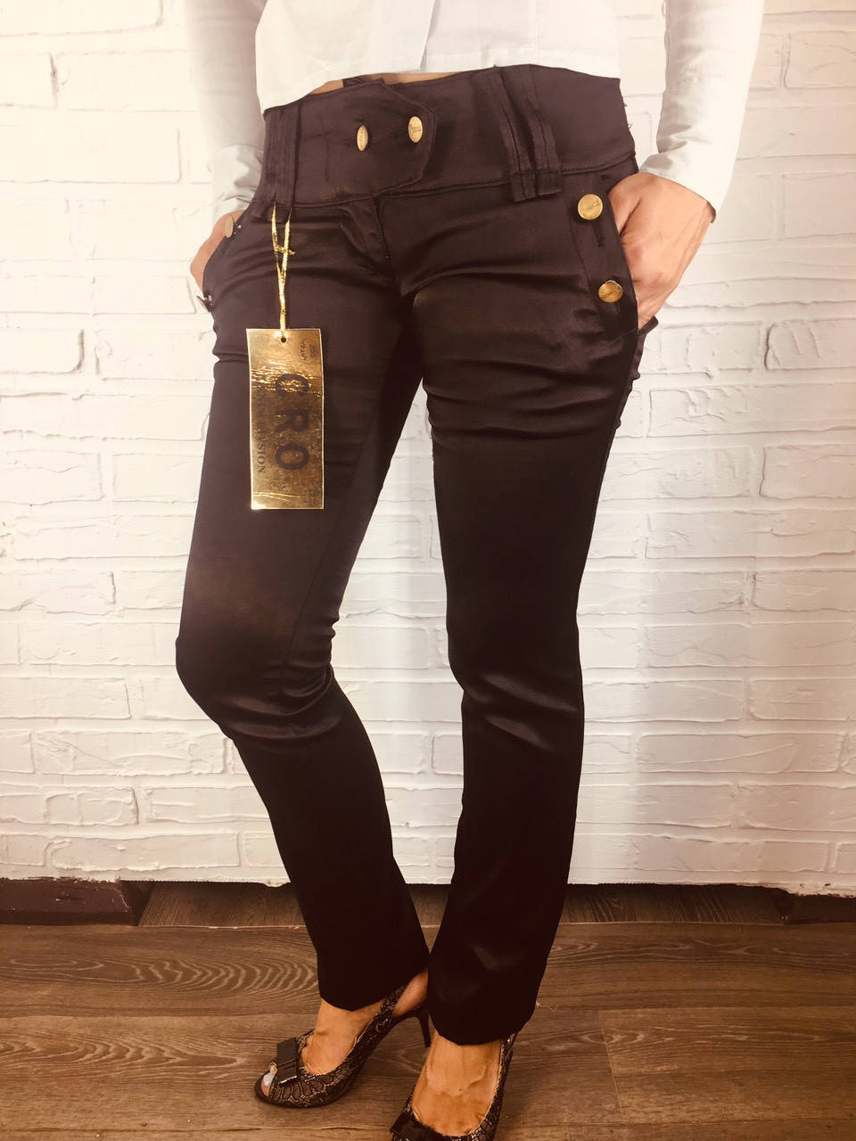 

Джинсы женские атласные CRO JEANS A037 черные 25-29