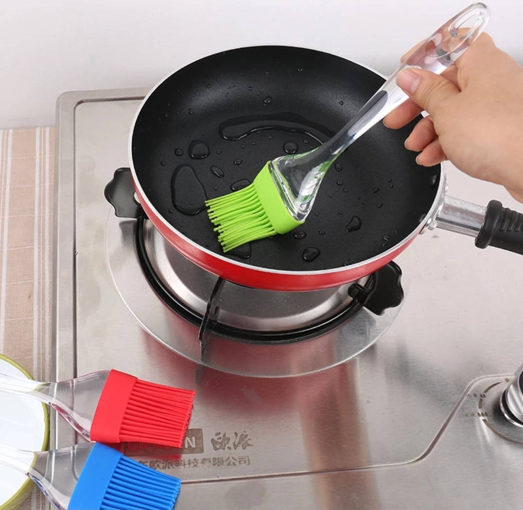 

Кисточка силиконовая 22*5см (цвета mix)