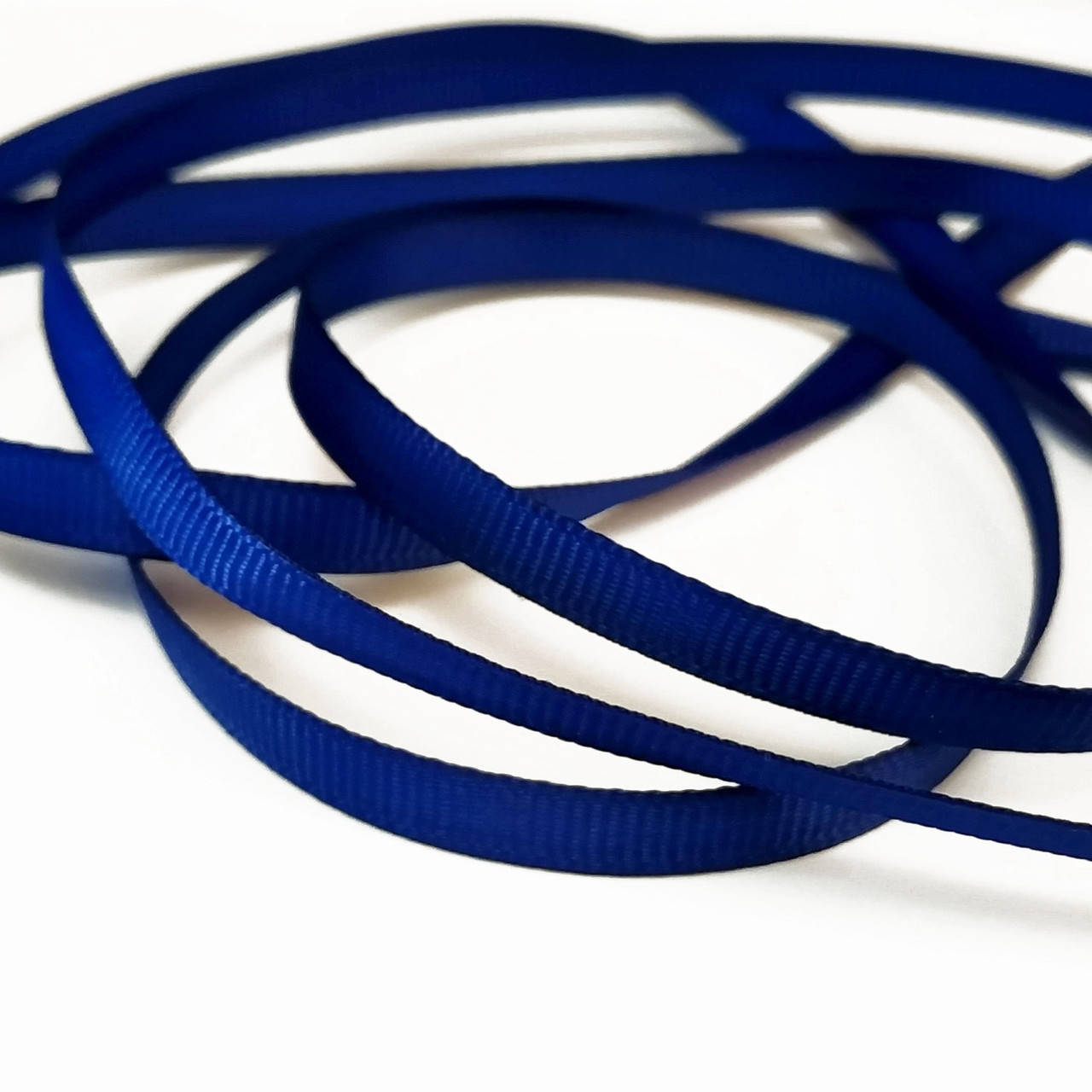 

Лента репсовая 0,6 см синяя