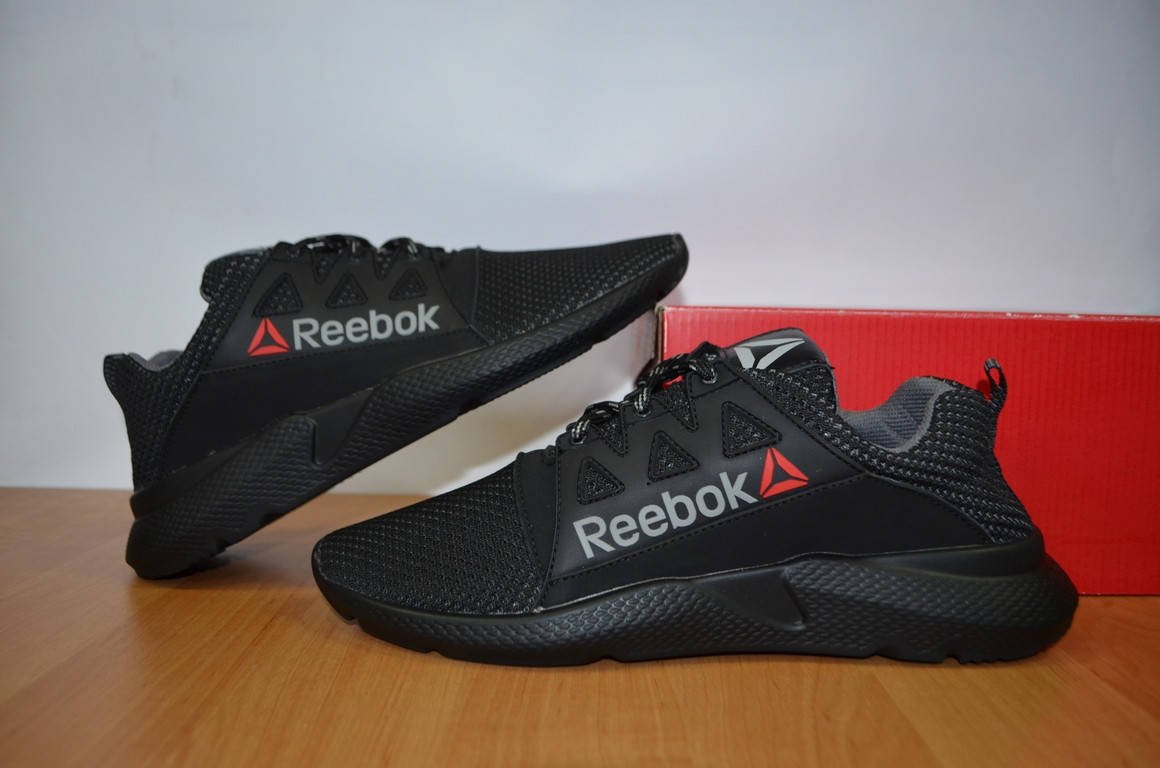 

Летние кроссовки Reebok. Мужские кроссовки Рибок 44 и 45 размер., Черный