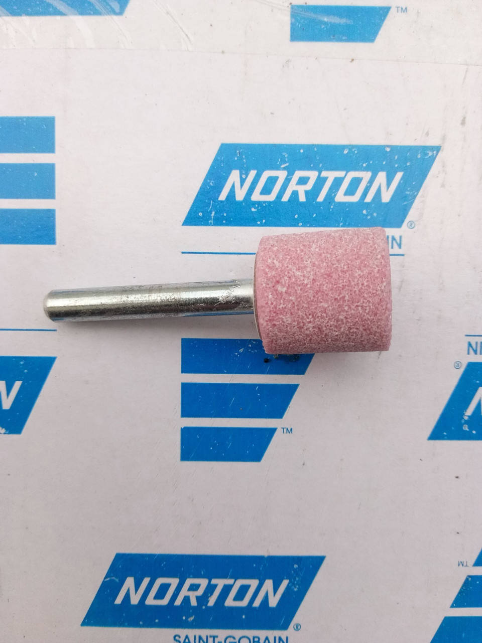 

Головка шлифовальная NORTON 20х20х6х40