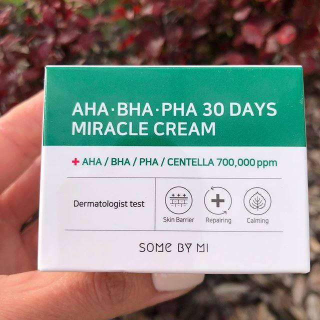

Восстанавливающий крем для проблемной кожи Some By Mi AHA-BHA-PHA 30 Days Miracle Cream