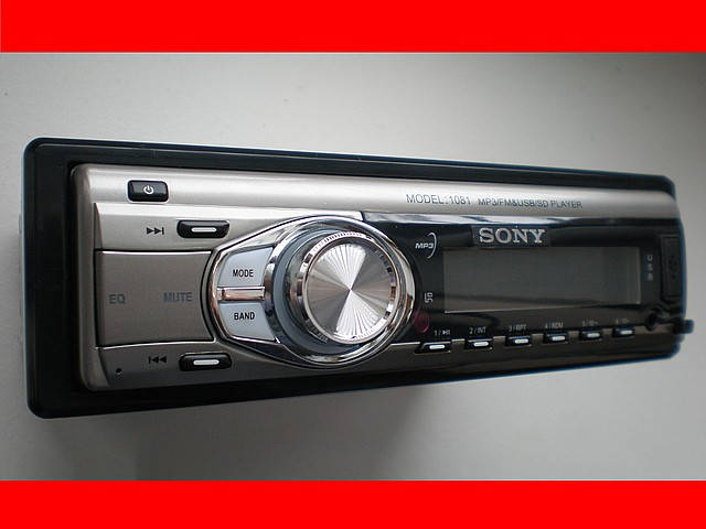 

Магнитола Sony 1081