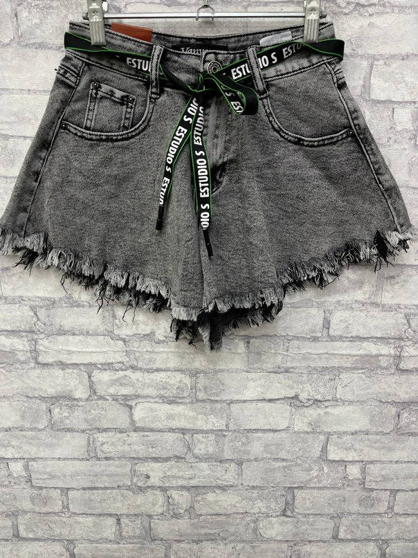 

Женские рваные серые короткие джинсовые шорты, Серый