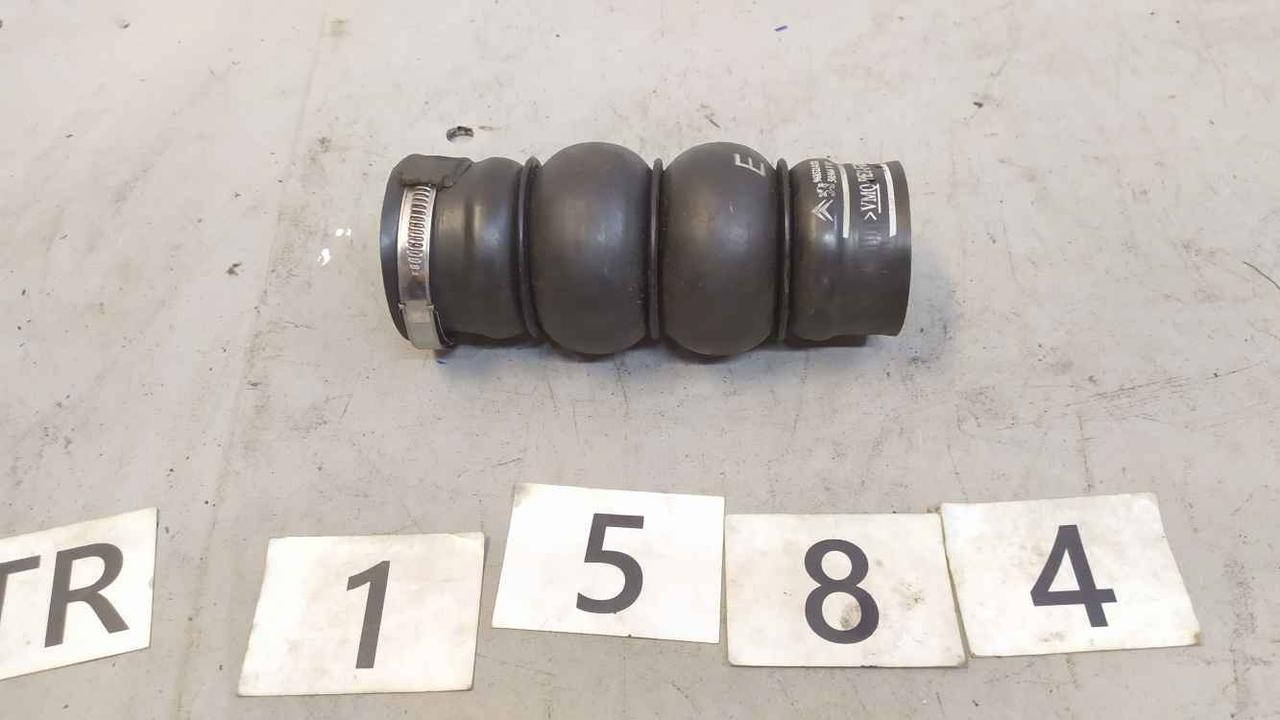 

TR1584 9685214180 патрубок интеркулера Peugeot/Citroen 308 07- www.avtopazl.com.ua 0