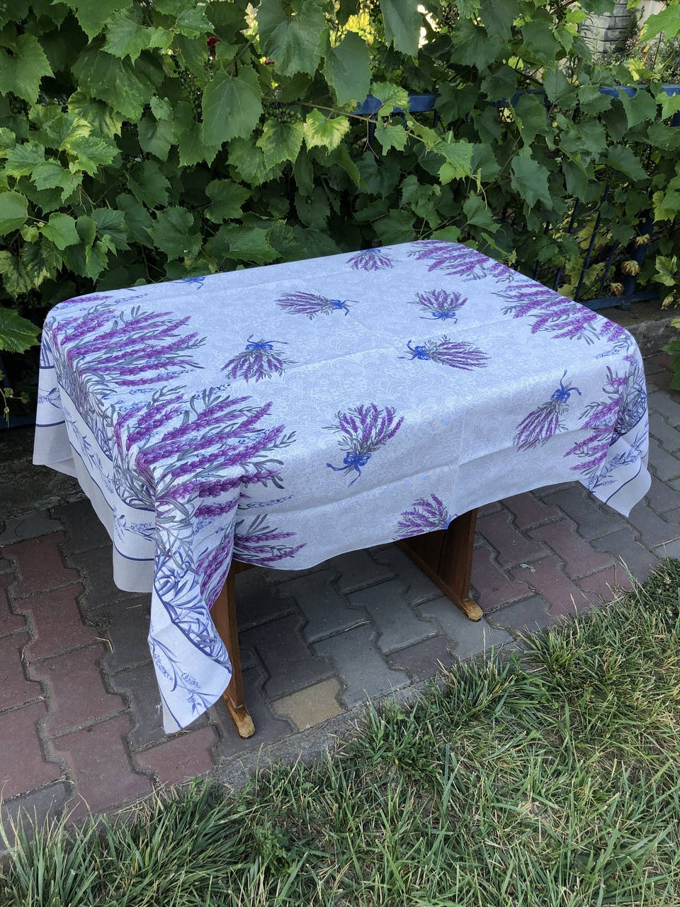 

Скатертина столова розмір 110*150см