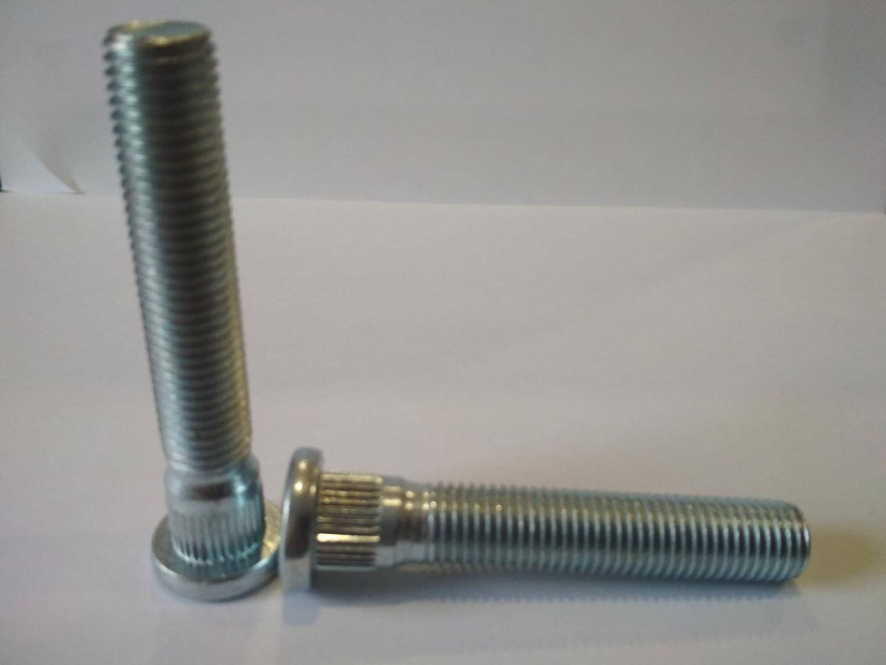 

Шпилька колесная M12x1.5x70 Забивная. Шлиц 13 мм. Удлиненная шпилька колеса