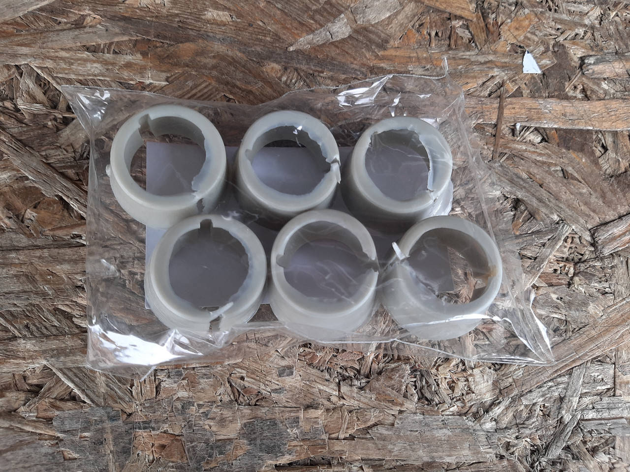 

Ремкомплект рулевых тяг ВАЗ 2101, 2102, 2103, 2104, 2105, 2106, 2107 комплект 6шт (сухари)