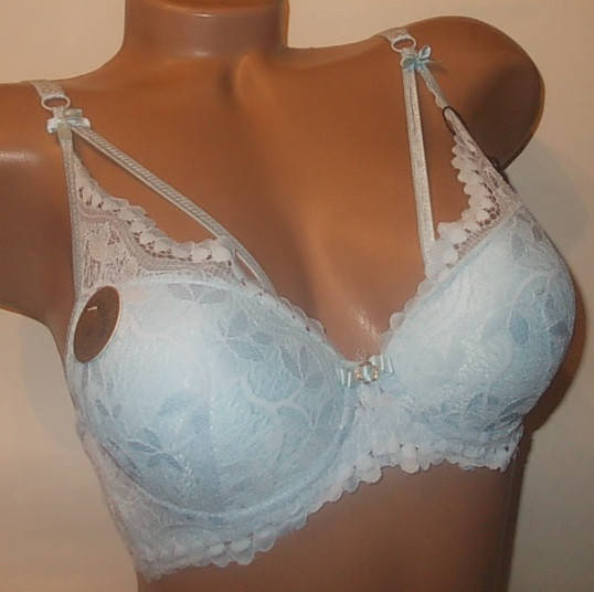 

Бюстгалтер Blue Rose 85В (на полтора) голубой с большим пуш-ап