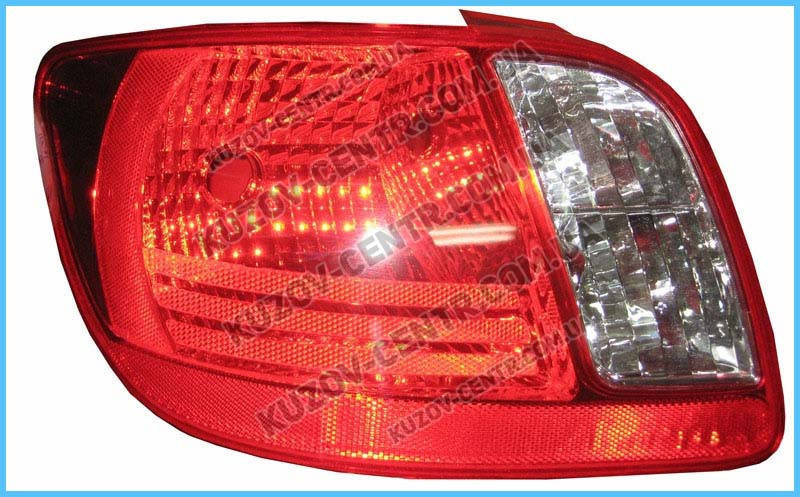 

Фонарь задний правый на Kia Rio,Киа Рио -11