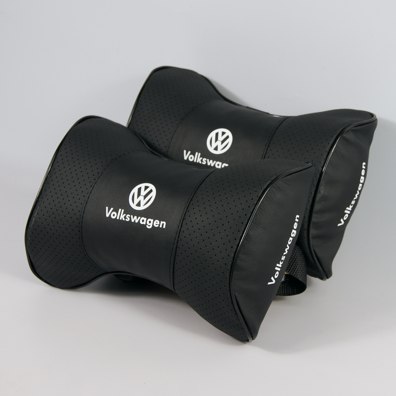 

Подушка-подголовник с маркой авто Volkswagen