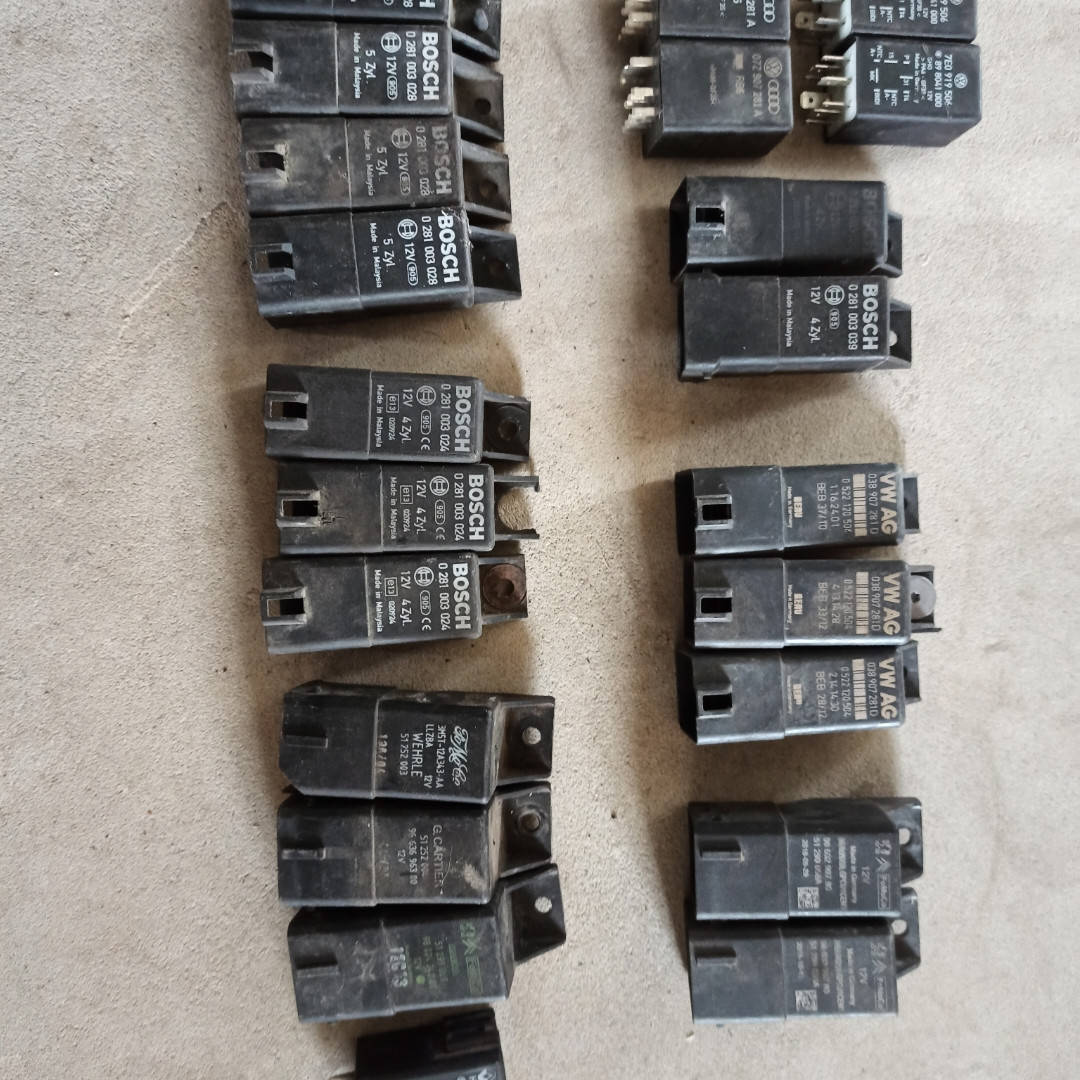 

Реле свечей накала 0281003024, 0 281 003 024, Iveco Daily