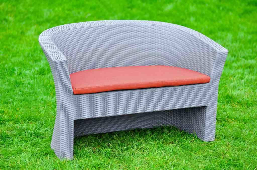 

Диван Изюминка из ротанга Серый