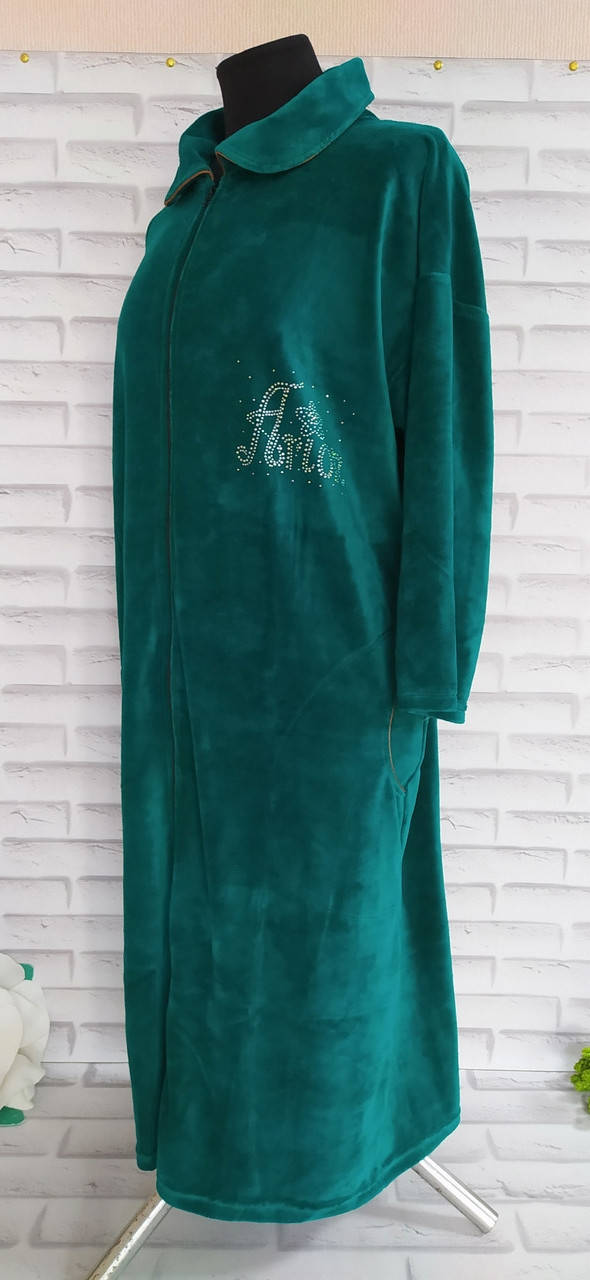 

Халат велюровый женский р. 60 на молнии с карманами длинный рукав Х-25-8, Разные цвета