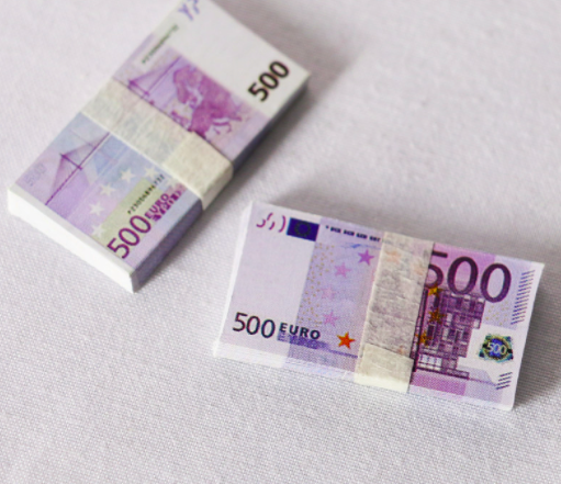 

Миниатюра пачка 500 евро 3*1.6 см