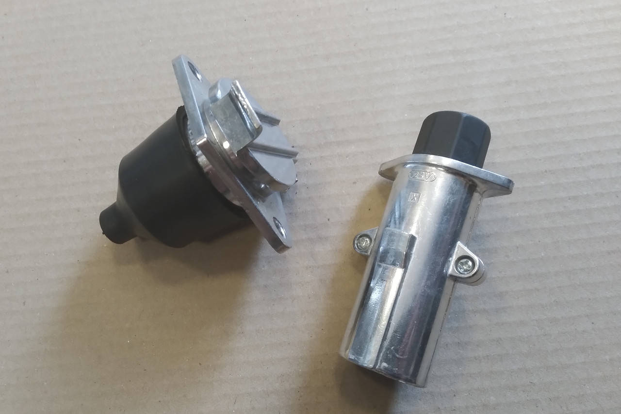 

Вилка-розетка ПС-325 пр-во Турция ПС325-3723156/00